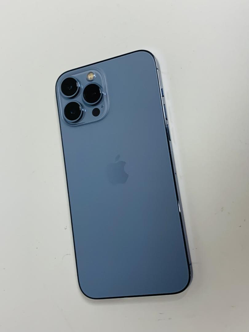Apple iPhone 13 Pro Max, color Sierra Blue