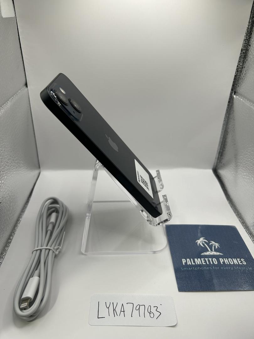 Apple iPhone 13, color Blue