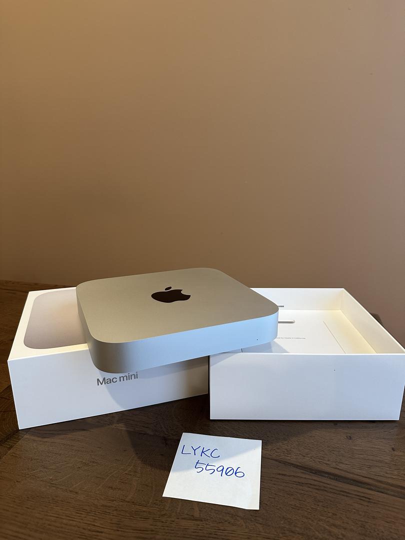 Mac mini 2020 - 256GB, Silver, 8GB, Apple M1 - LYKC55906 - Swappa