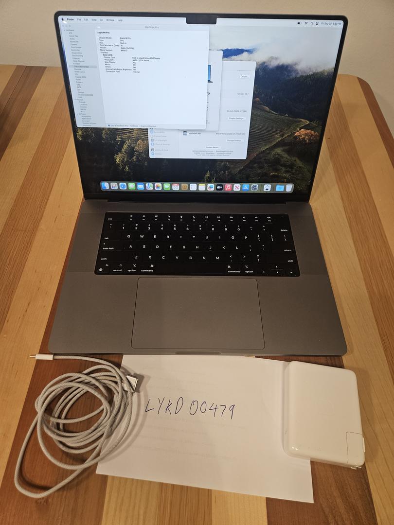 MacBook Pro 2021 - 16", color Gray