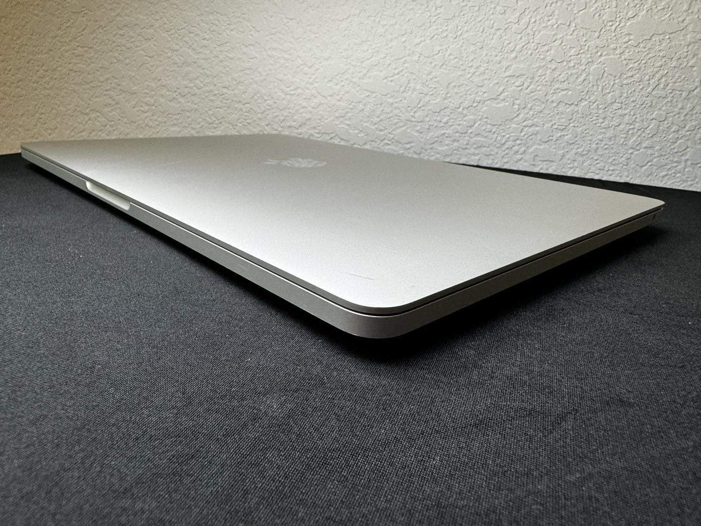 MacBook Pro 2022 - 13 inch - Product Guide, Specs, Prices, and