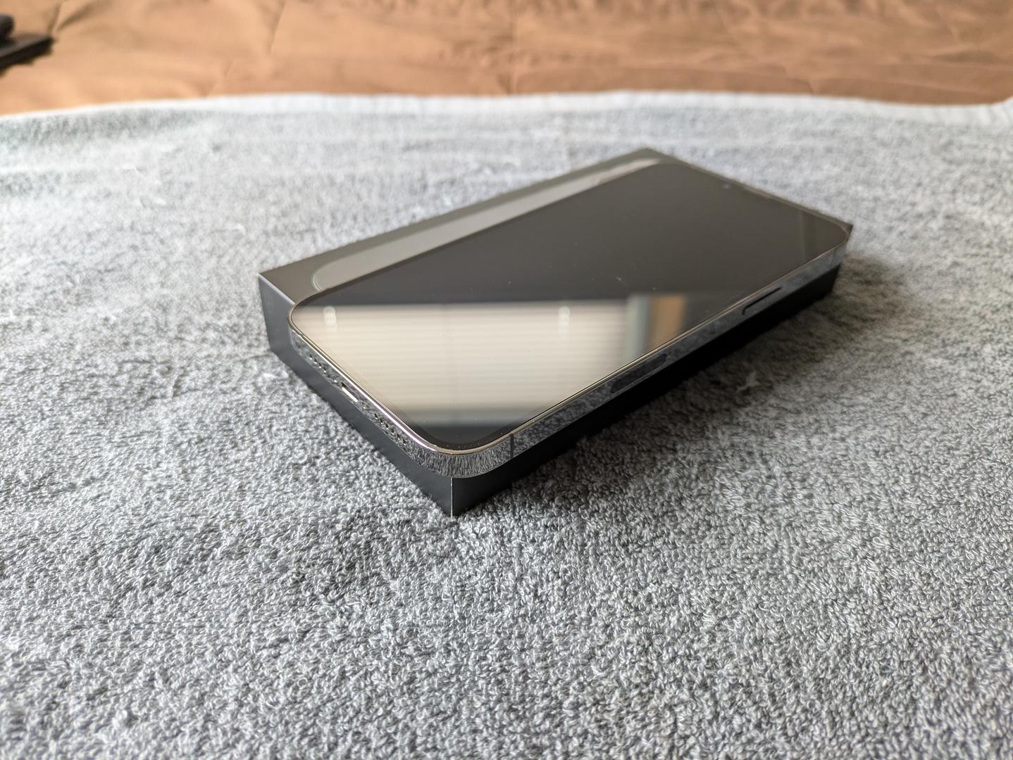 Apple iPhone 13 Pro Max, color Graphite