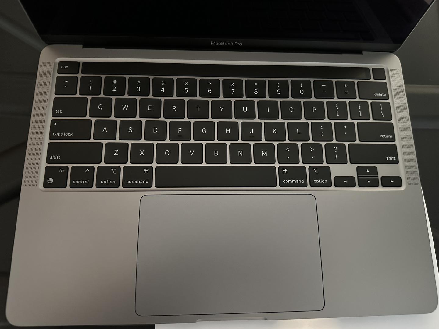 MacBook Pro 2020 - 13", color Silver