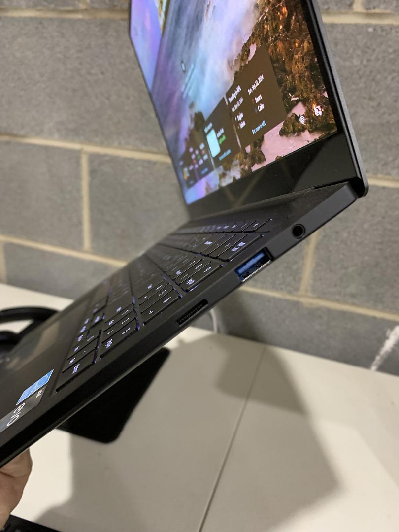 Samsung Galaxy Book2 Pro, color Graphite