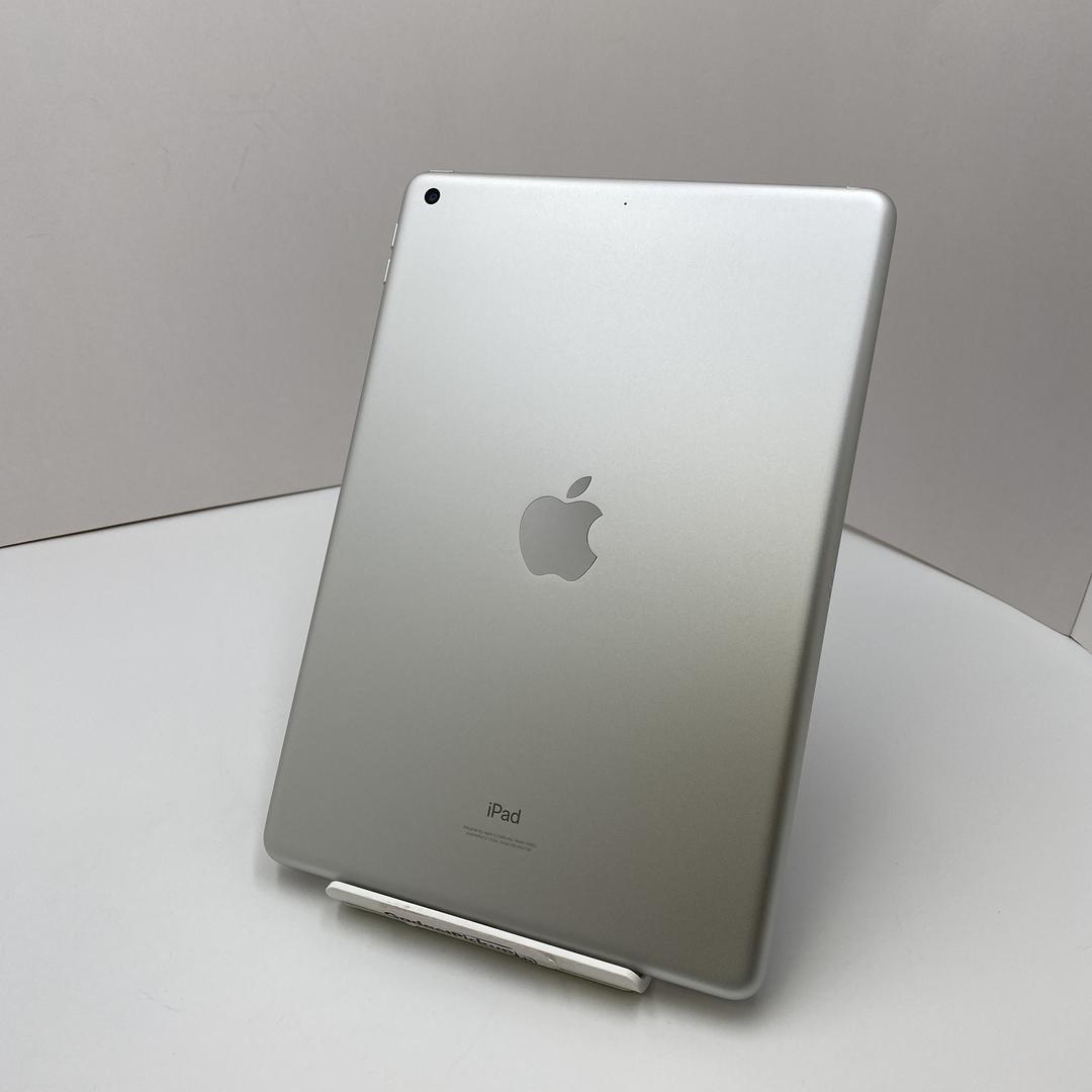 Apple iPad 9th Gen, color Silver