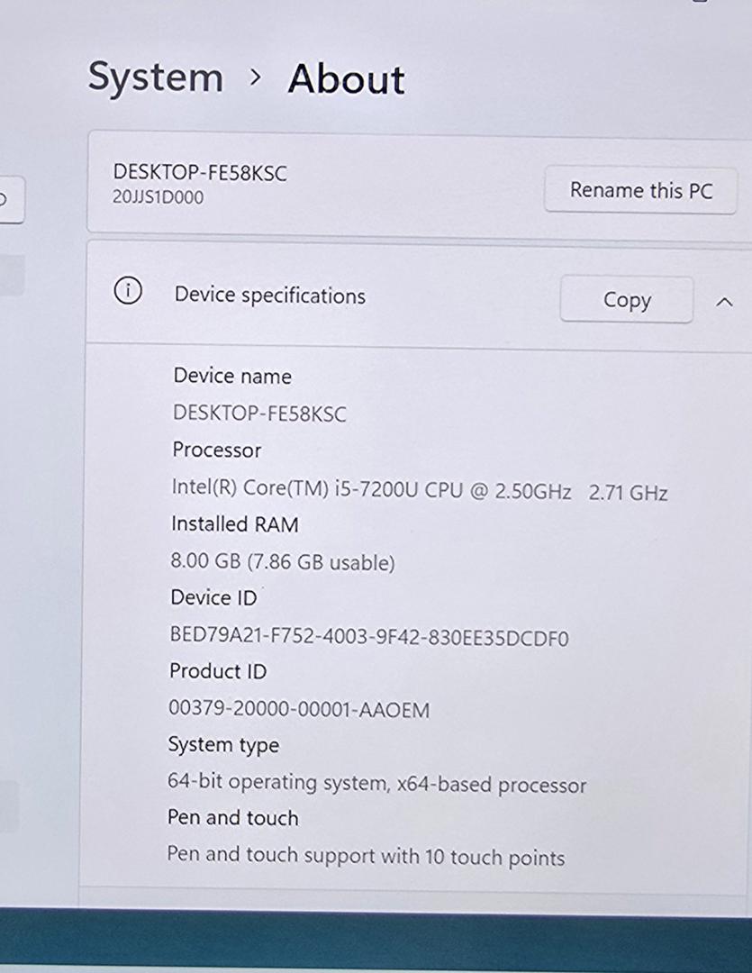 Lenovo ThinkPad Laptop, color