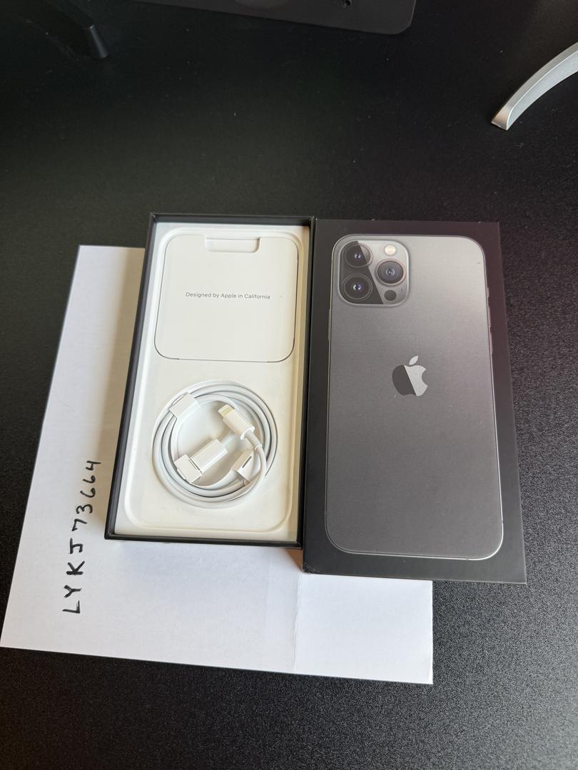 Apple iPhone 13 Pro Max Unlocked, Graphite, 256GB, A2484 LYKJ73664
