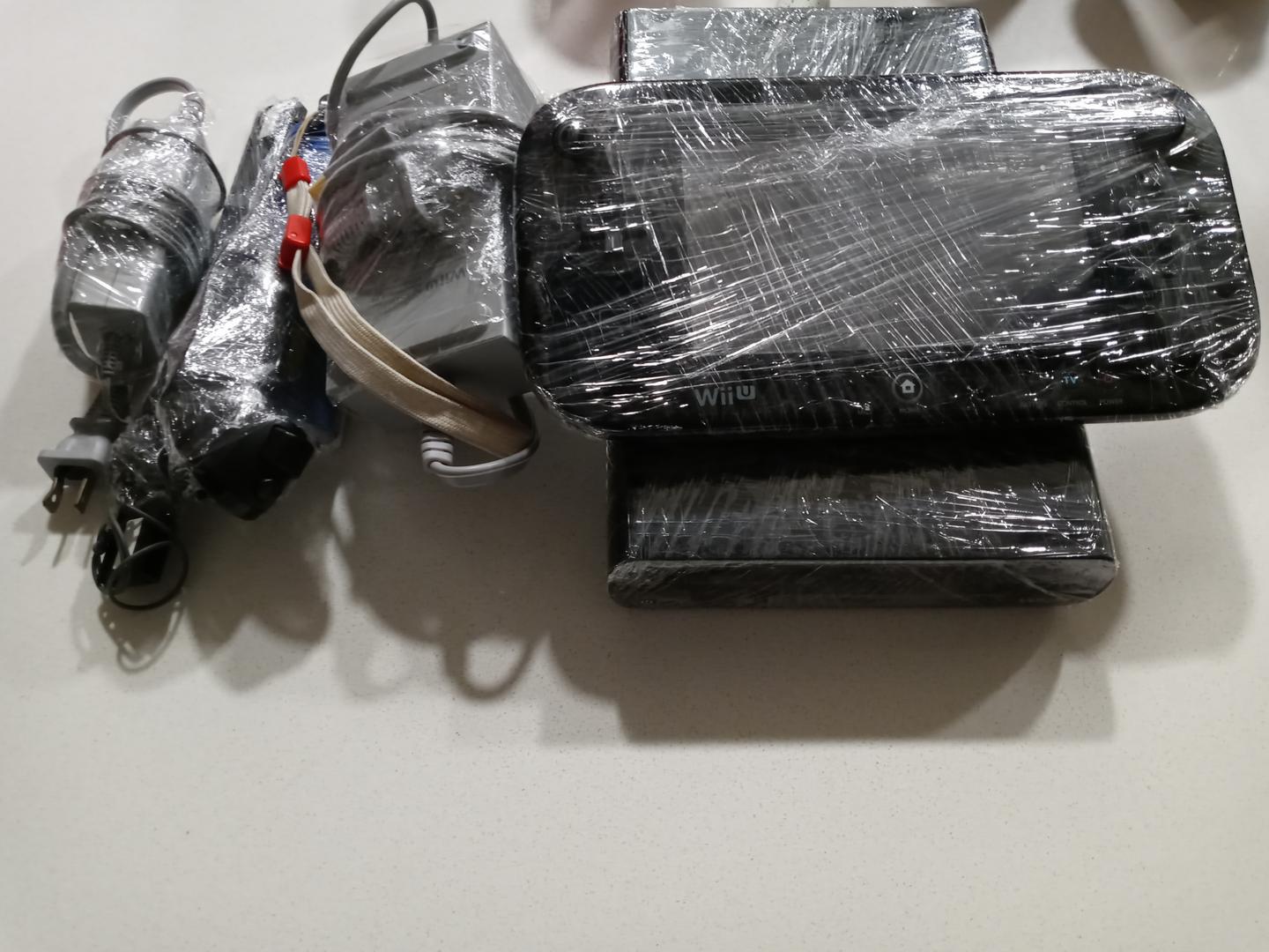 Wii U Black, 32GB LYKK08642 Swappa