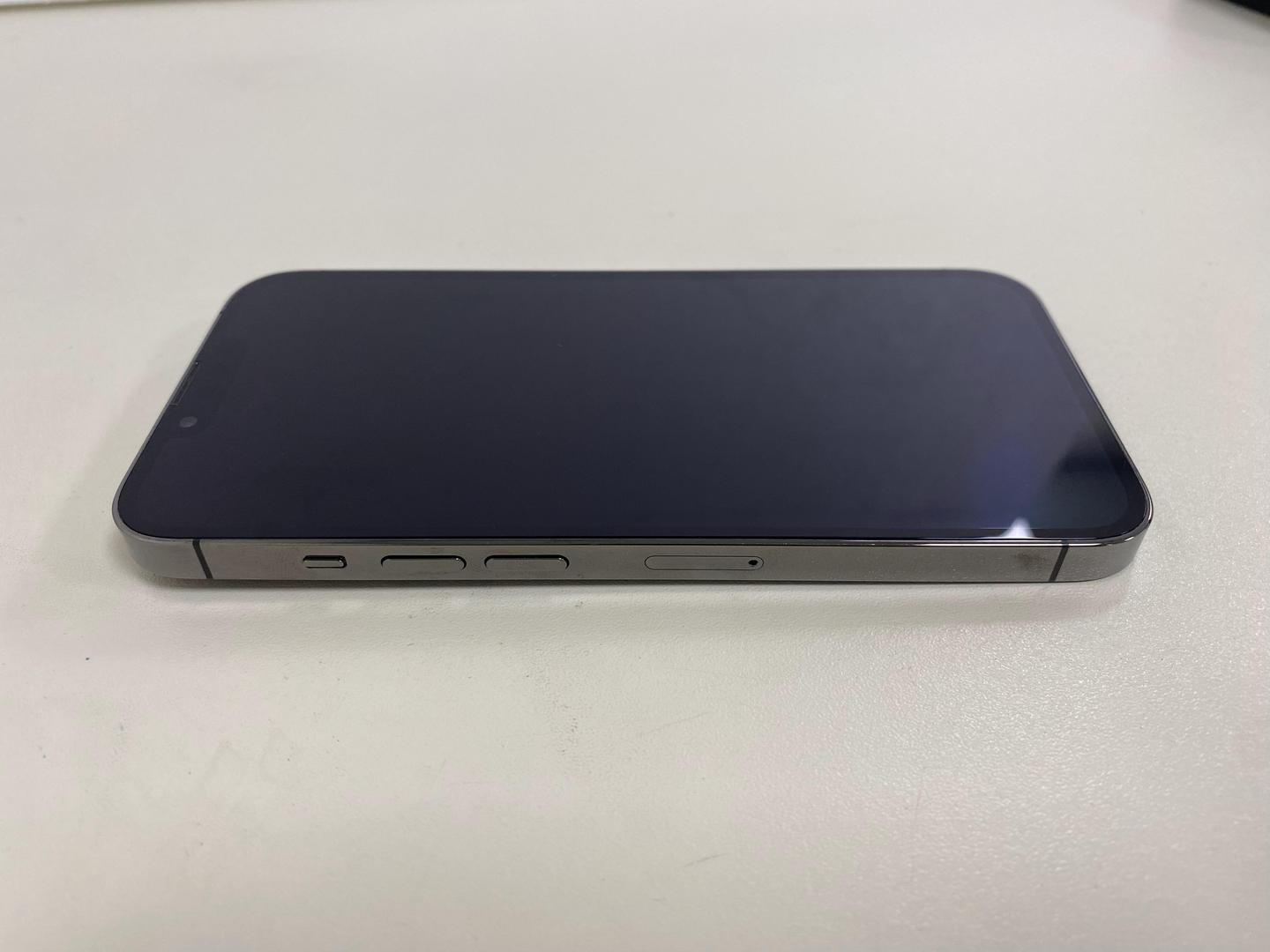 Apple iPhone 13 Pro Unlocked, Graphite, 256GB, A2483 LYKK55271 Swappa