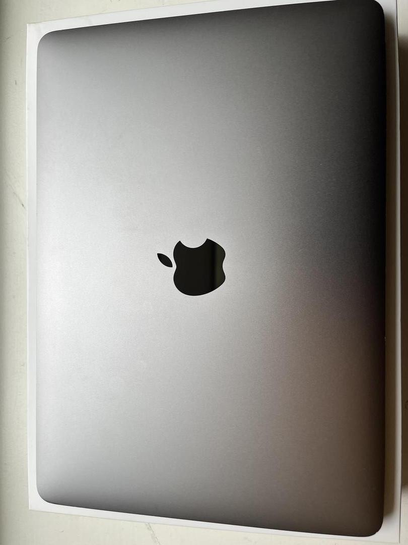 Macbook Retina 2017 - 12 inch - Guide, Specs, Prices, and