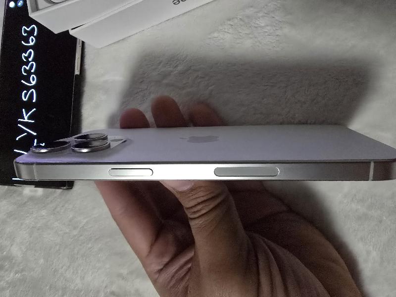 Apple iPhone 15 Pro Max, color White