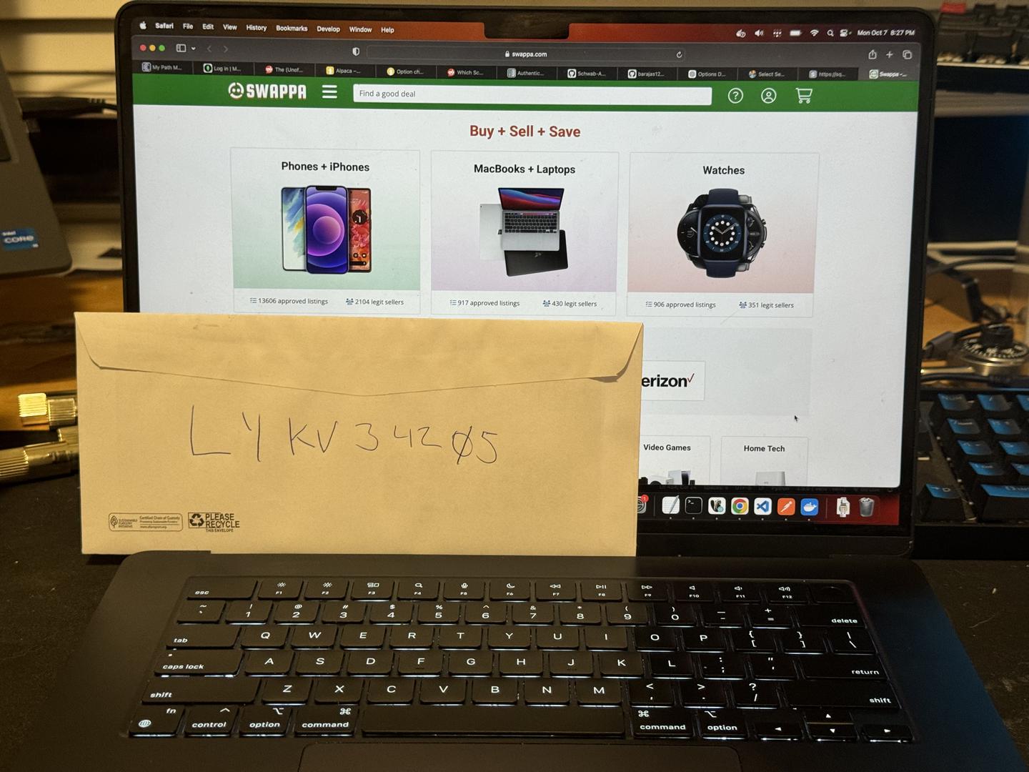 MacBook Air 2023 - 15", color Midnight