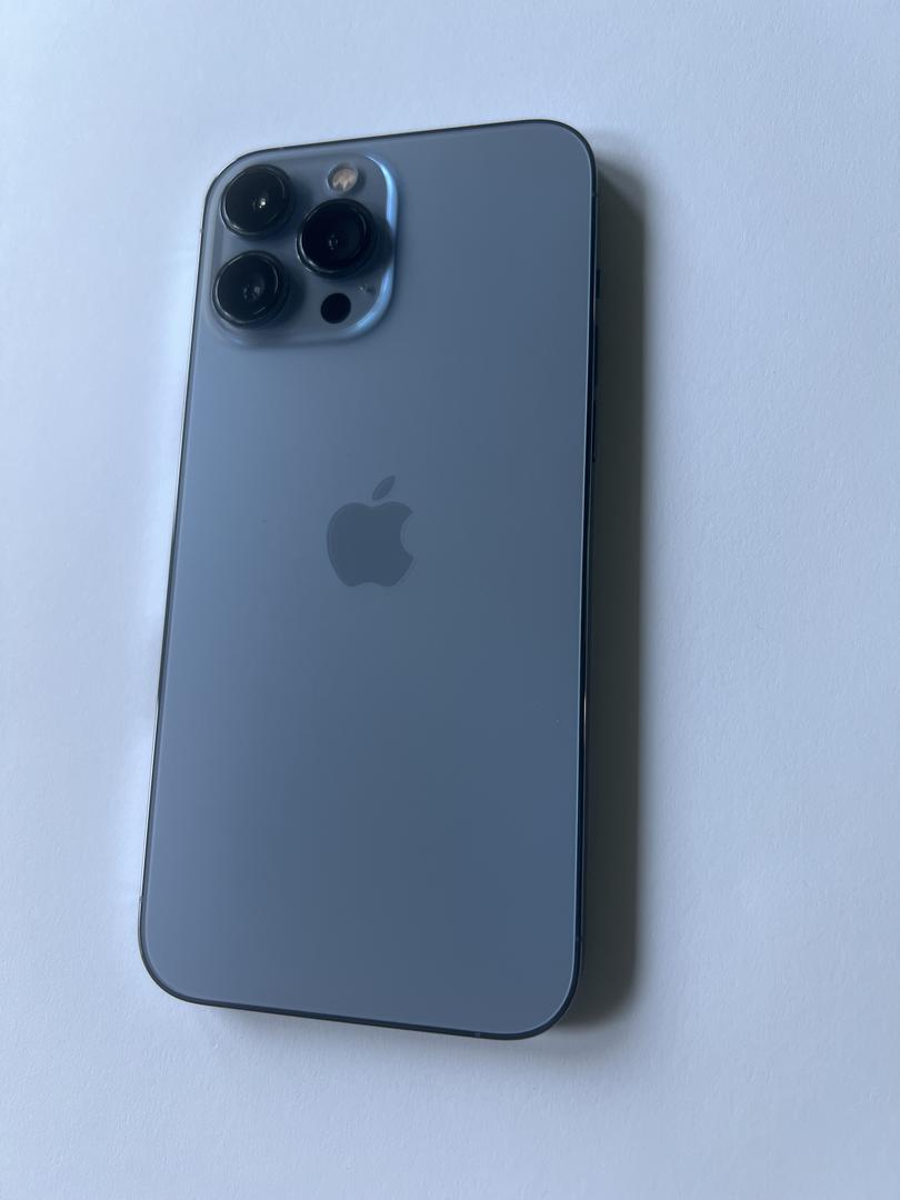 Apple iPhone 13 Pro Unlocked, Sierra Blue, 128GB, A2483 LYKW45532
