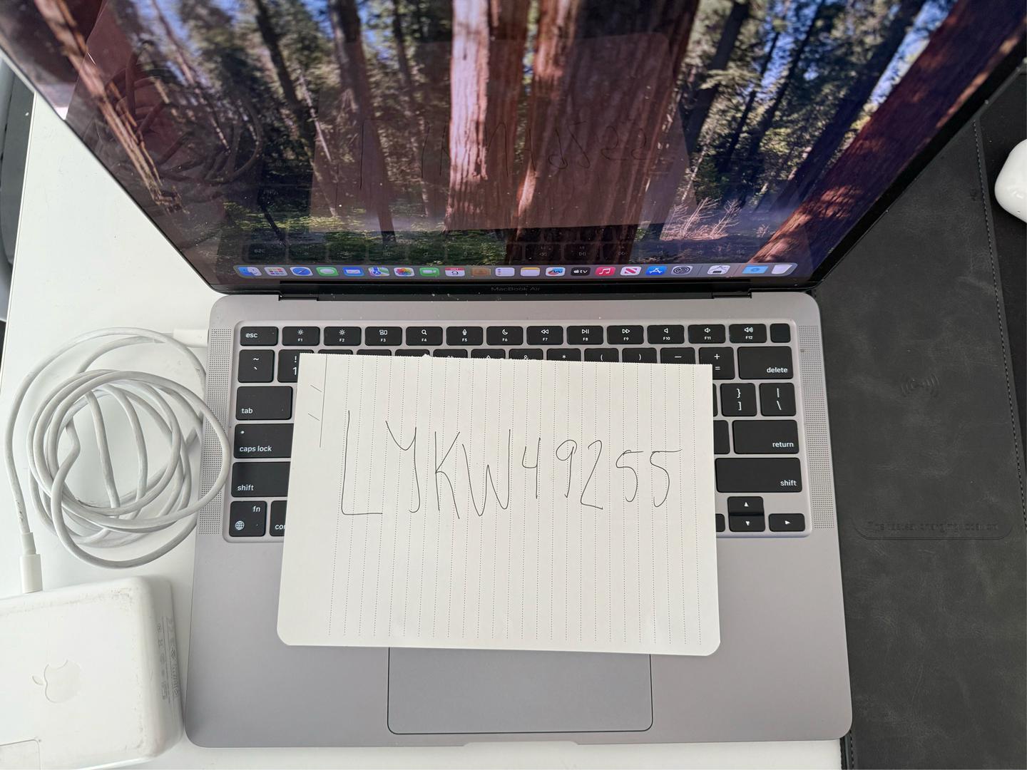 MacBook Air 2020 13" Apple M1, Gray, 256GB, 16GB LYKW49255 Swappa