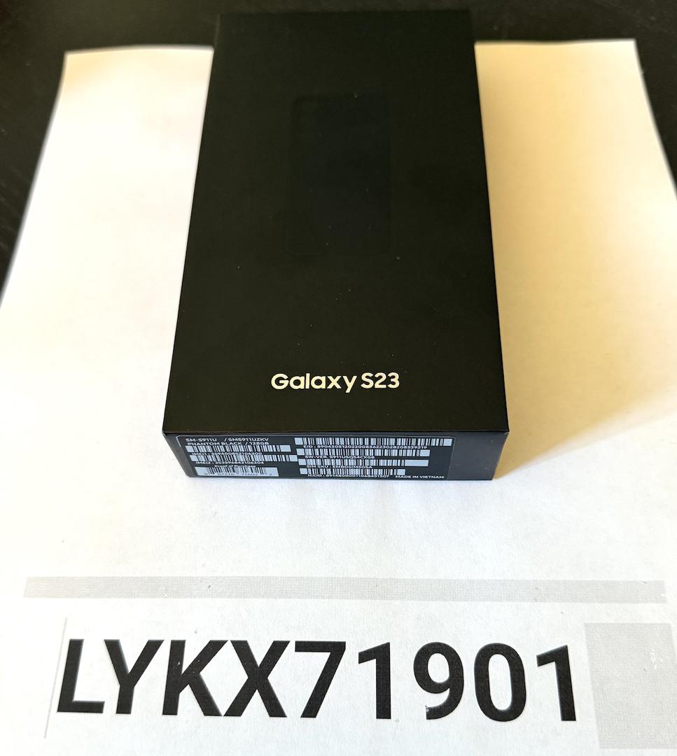 Samsung Galaxy S23, color Black