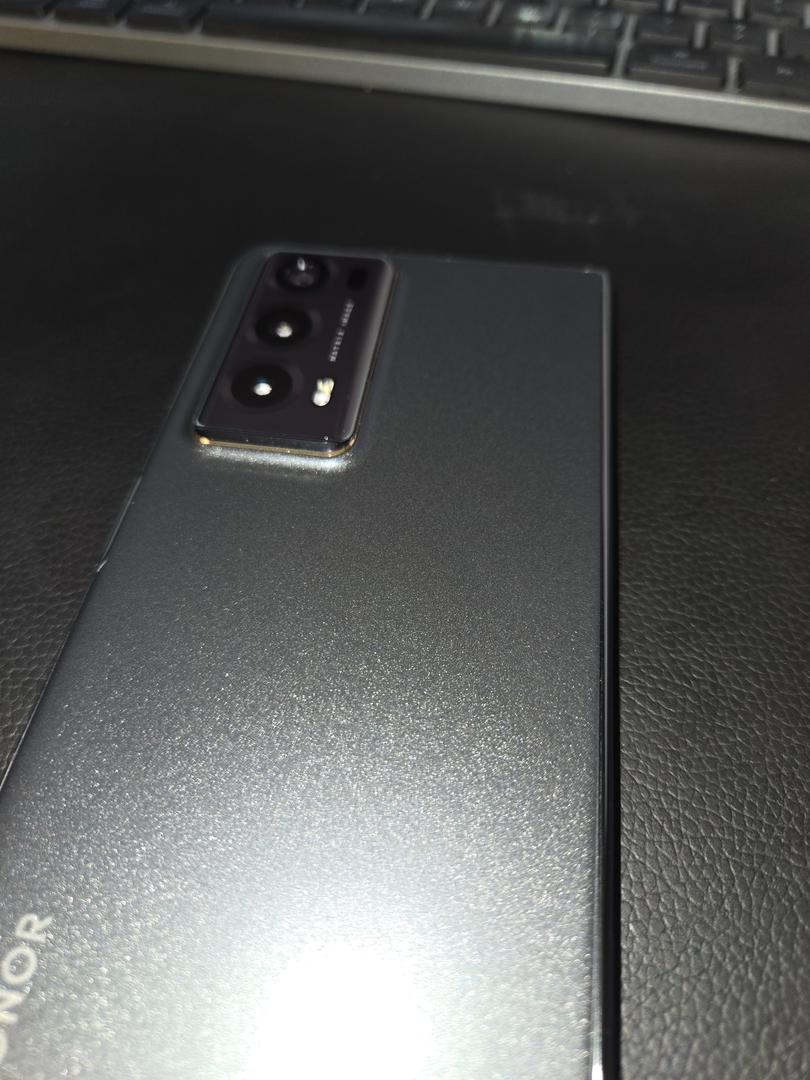 Honor Magic V2, color Black