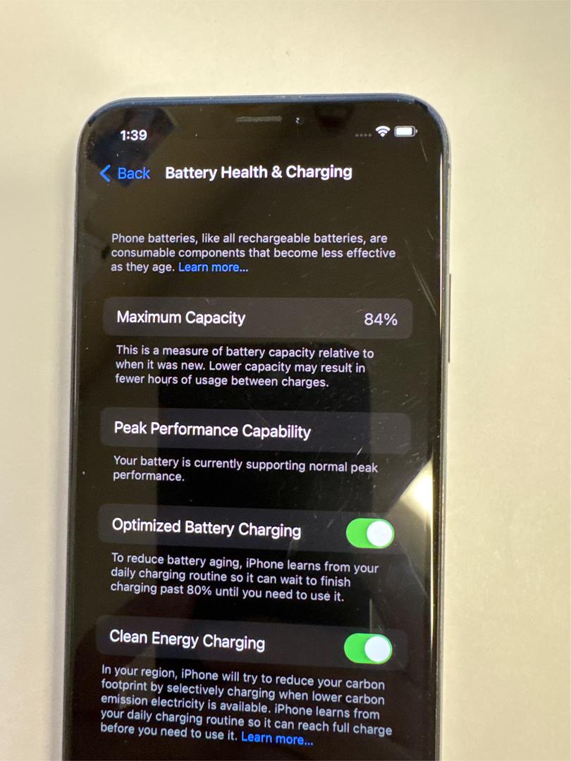 Apple iPhone X Unlocked, Gray, 256GB, A1865 LYLG25652 Swappa