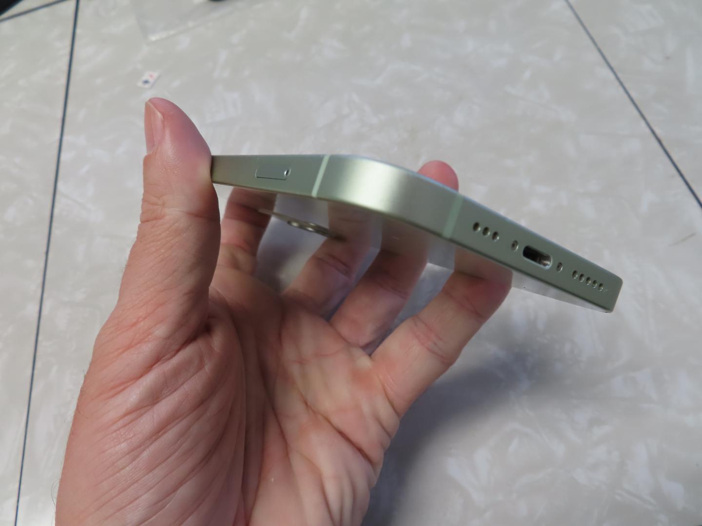 Apple iPhone 12 Unlocked, Green, 64GB, A2172 LYLG50036 Swappa