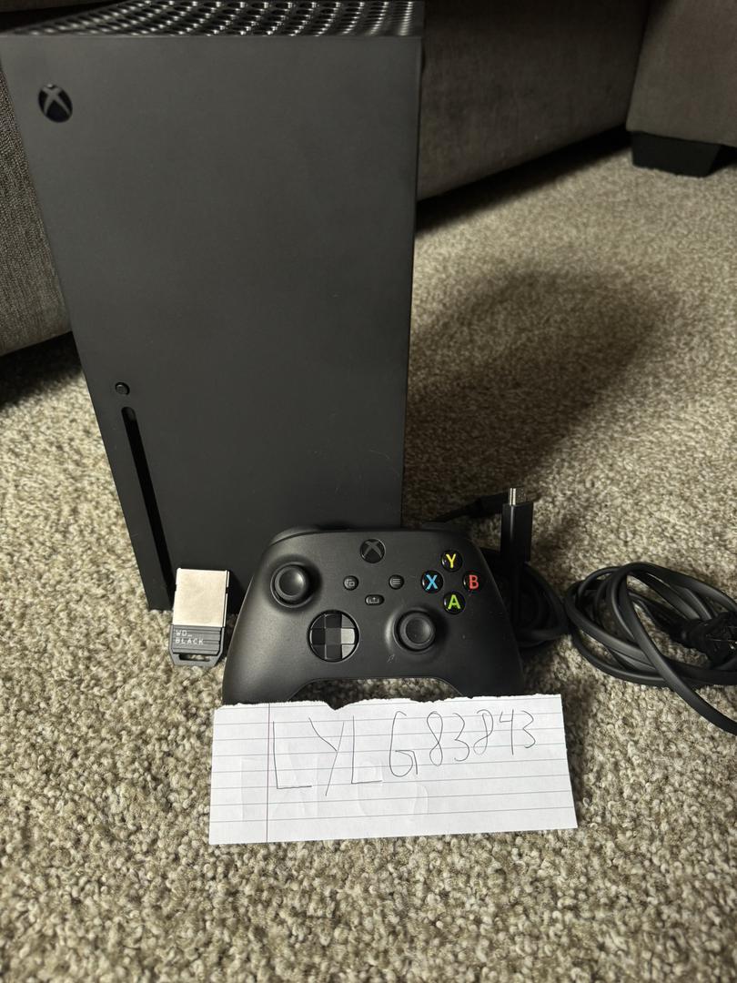 Xbox Series X (2020) Black, 1TB, standard LYLG83843 Swappa