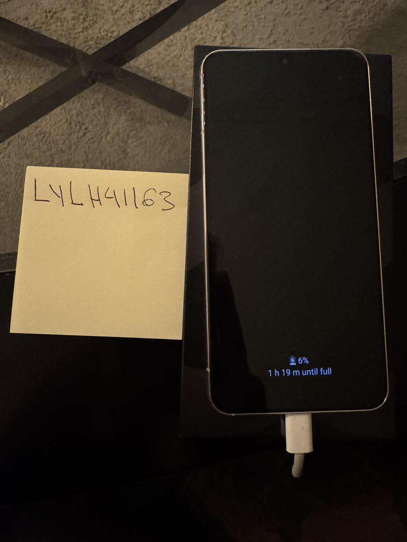 Samsung Galaxy S22 Verizon, White, 128GB, 8GB, SMS901U LYLH41163