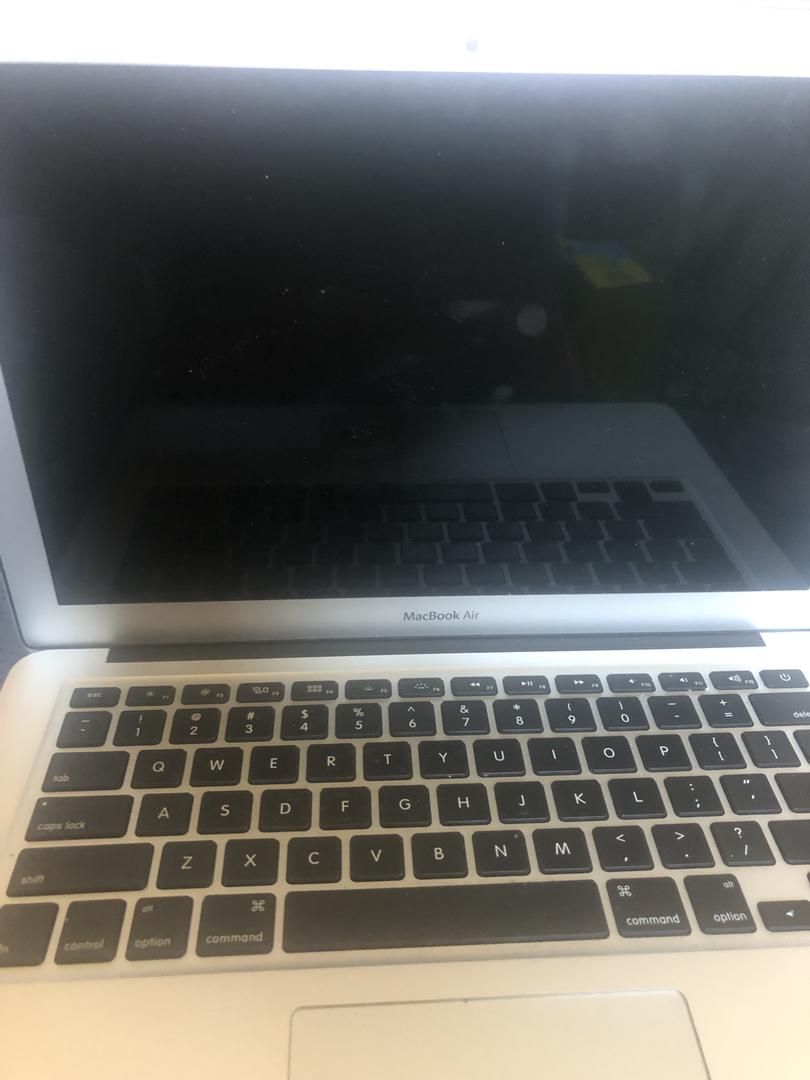 MacBook Air 2015 - 13 inch - Product Guide, Specs, Prices, and