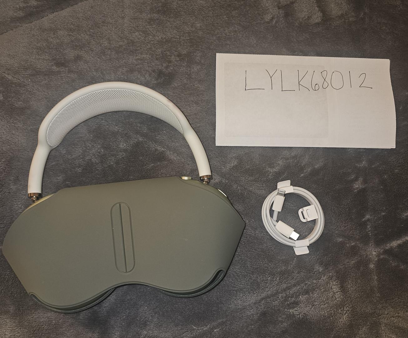 Apple AirPods Max Green LYLK68012 Swappa