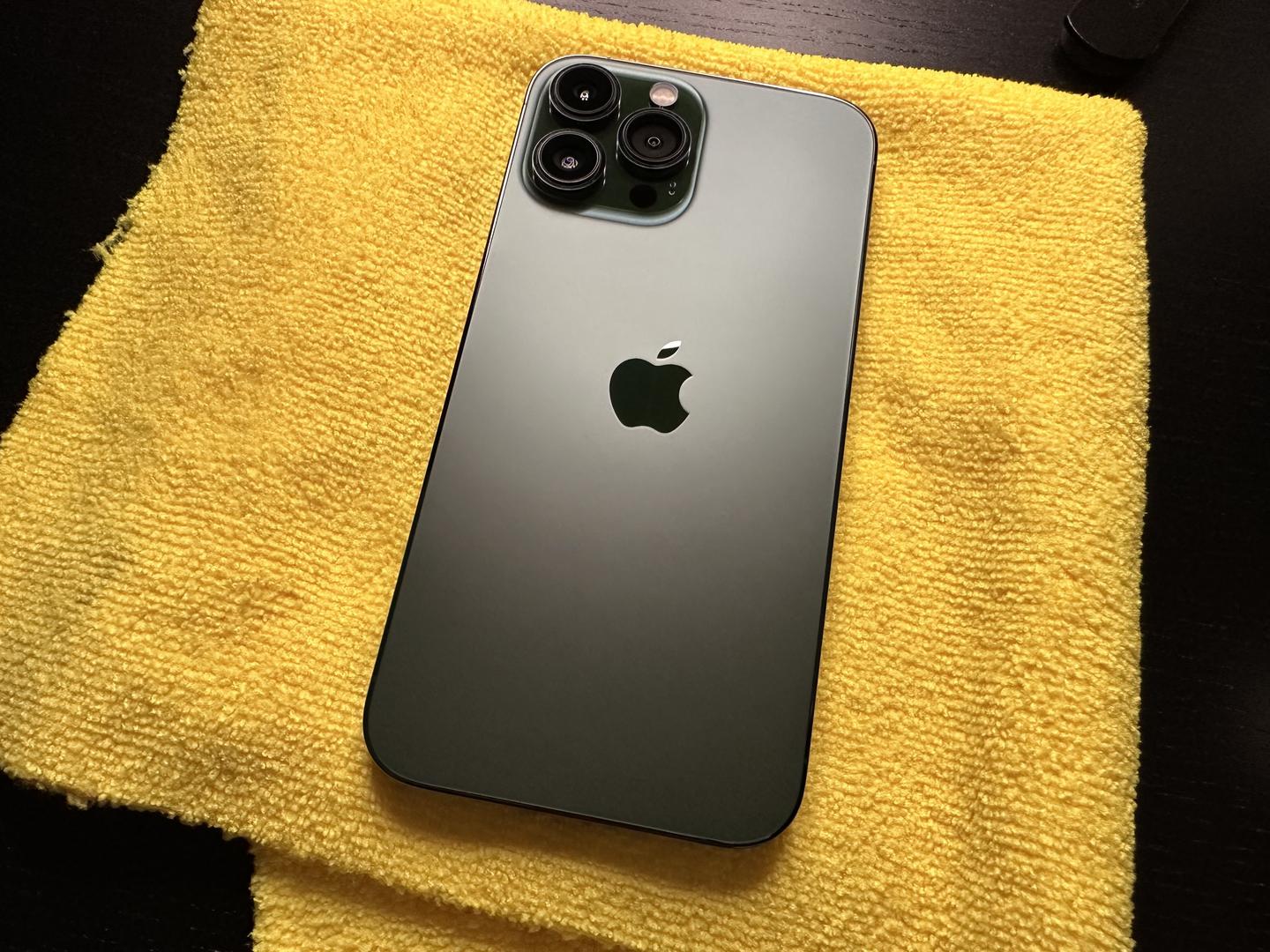 Apple iPhone 13 Pro Max AT&T, Green, 128GB, A2484 LYLK85256 Swappa