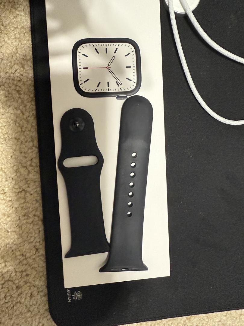 Apple Watch Series 7 45mm, color Midnight