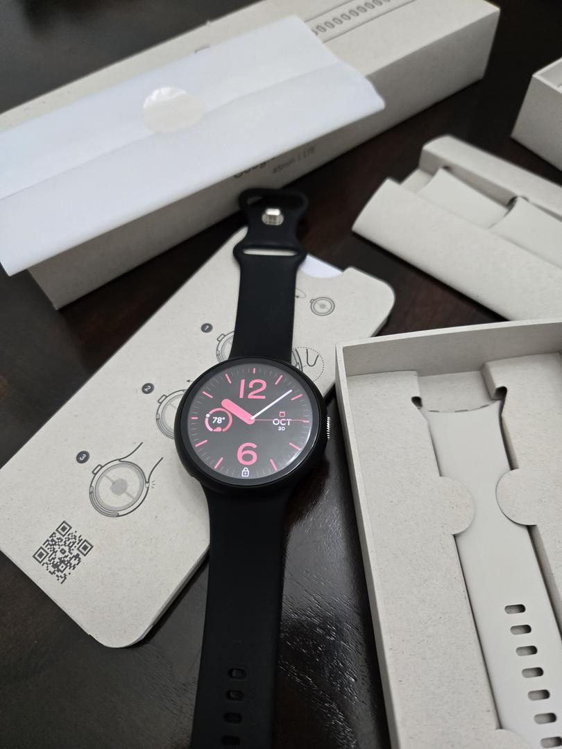 Google Pixel Watch 3, color Silver