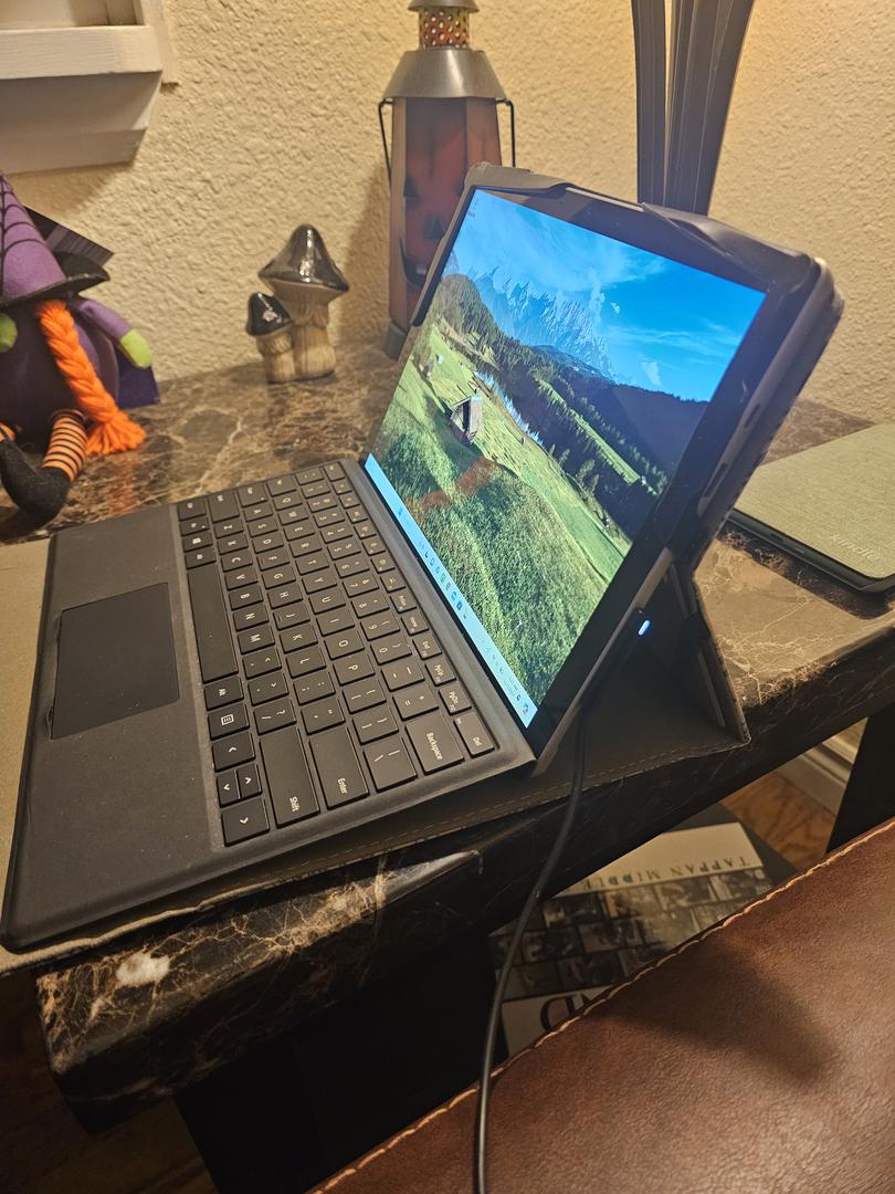 Microsoft Surface Pro 7 I3, Platinum, 128GB, 4GB LYLT35133 Swappa