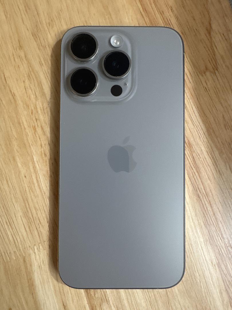 Apple iPhone 15 Pro - Unlocked, 256GB, Natural, A2848 - LYLV01060