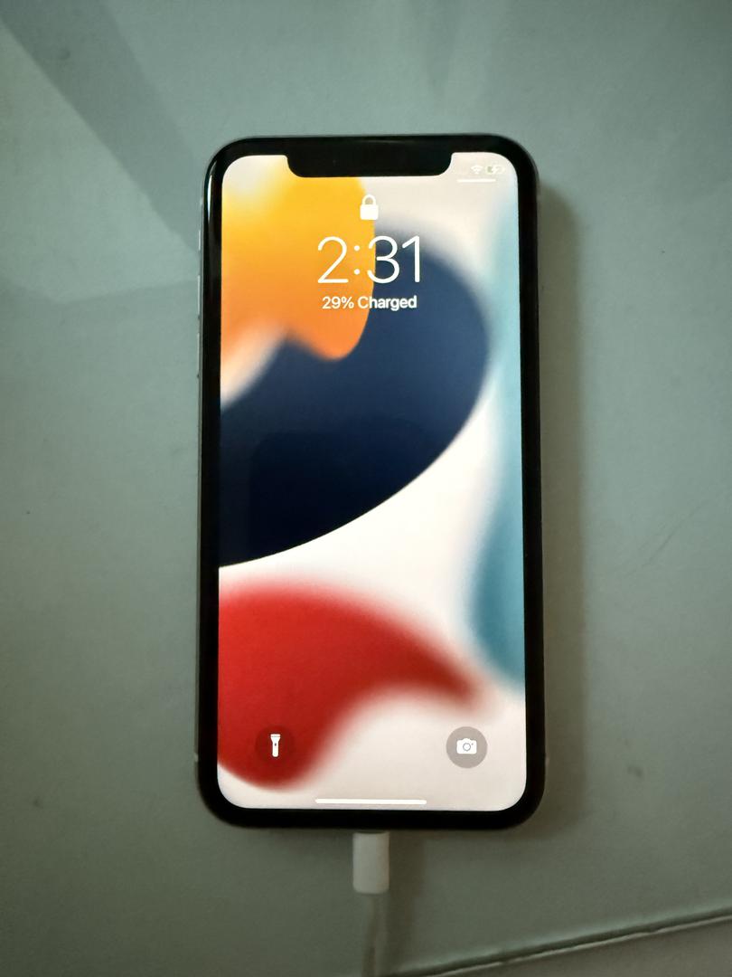 Apple iPhone 11 Verizon, White, 64GB, A2111 LYLW34377 Swappa