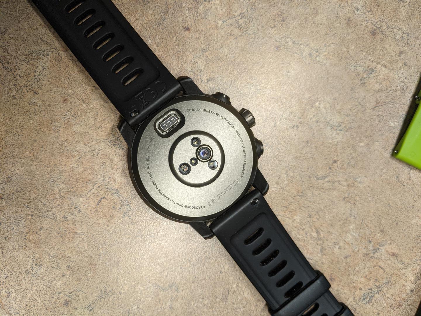 Coros Apex Pro, color Black