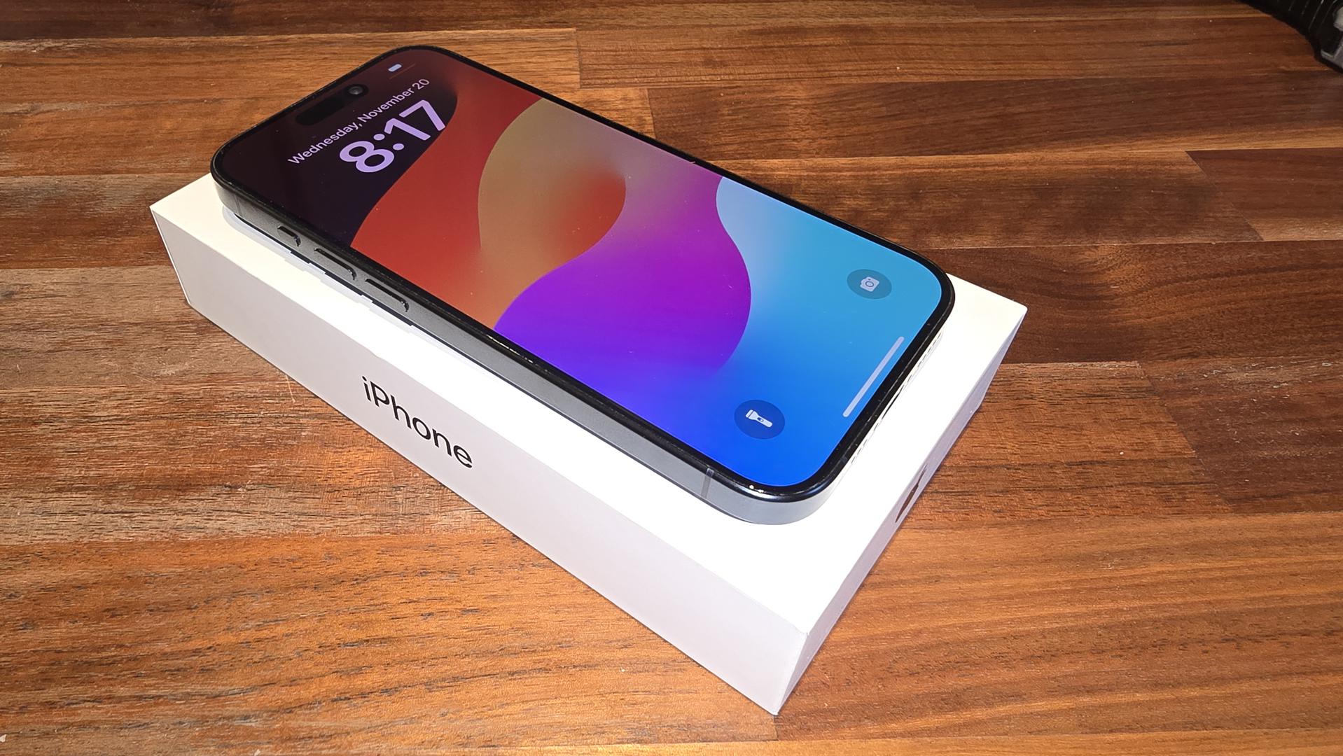 Apple iPhone 15 Pro - T-Mobile, 256GB, Blue, A2848 - LYMK47596