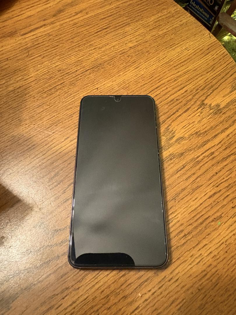 Samsung Galaxy S22, color Black