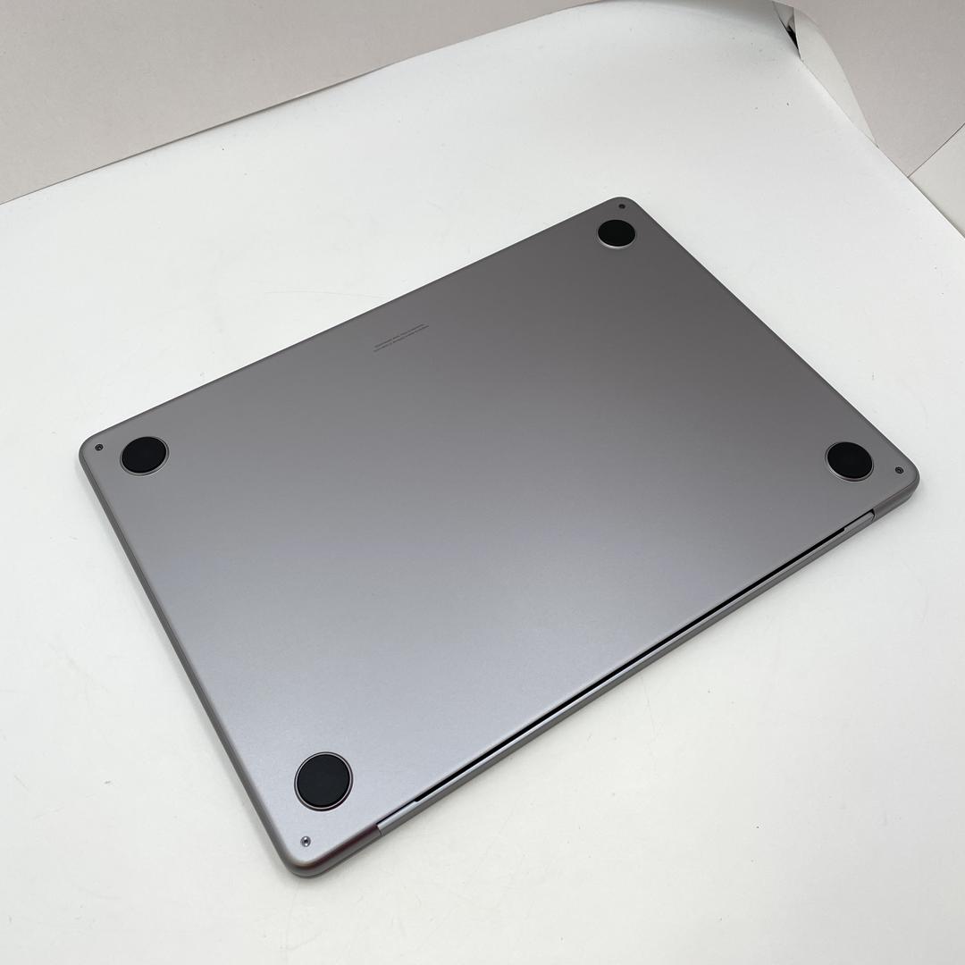 MacBook Air 2024 (M3) - 13", color Gray