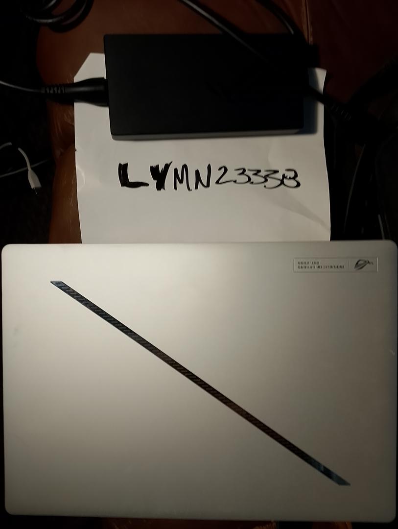 Asus ROG Zephyrus G14 (2024) GA403U, color Gray