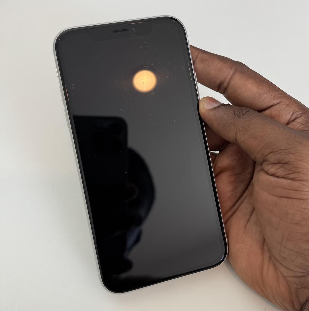 Apple iPhone Xr, color White