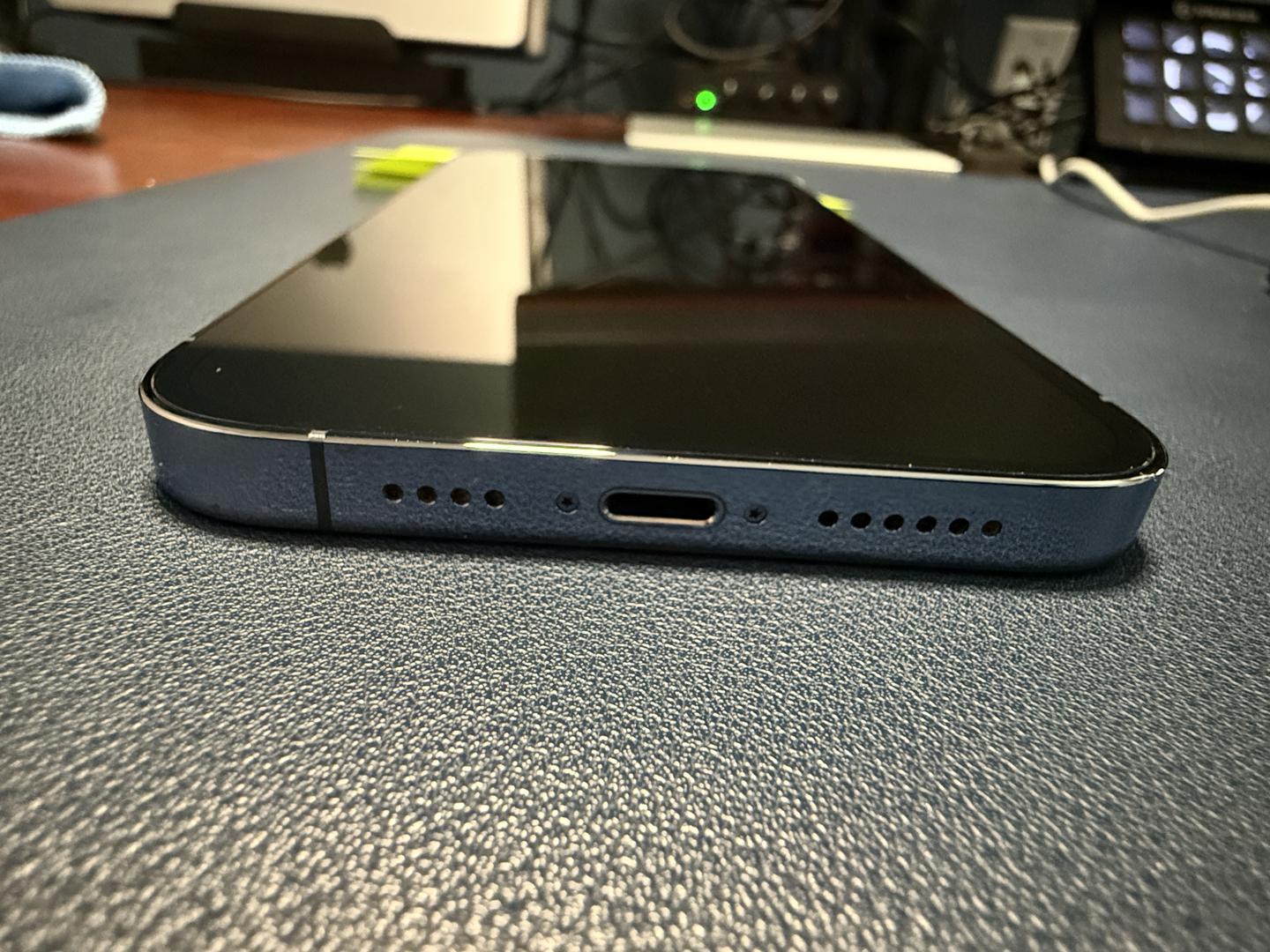 Apple iPhone 13 Pro Max, color Sierra Blue