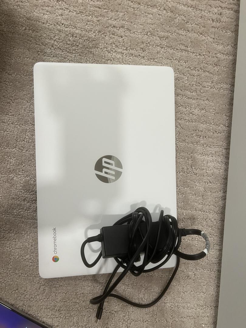 HP Chromebook 14, color White