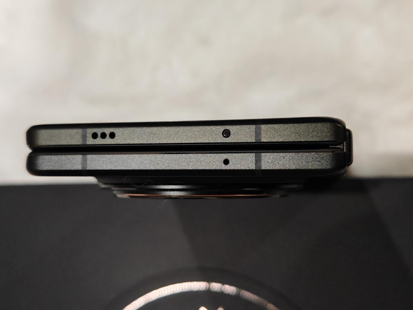 vivo X Fold3 Pro, color Black