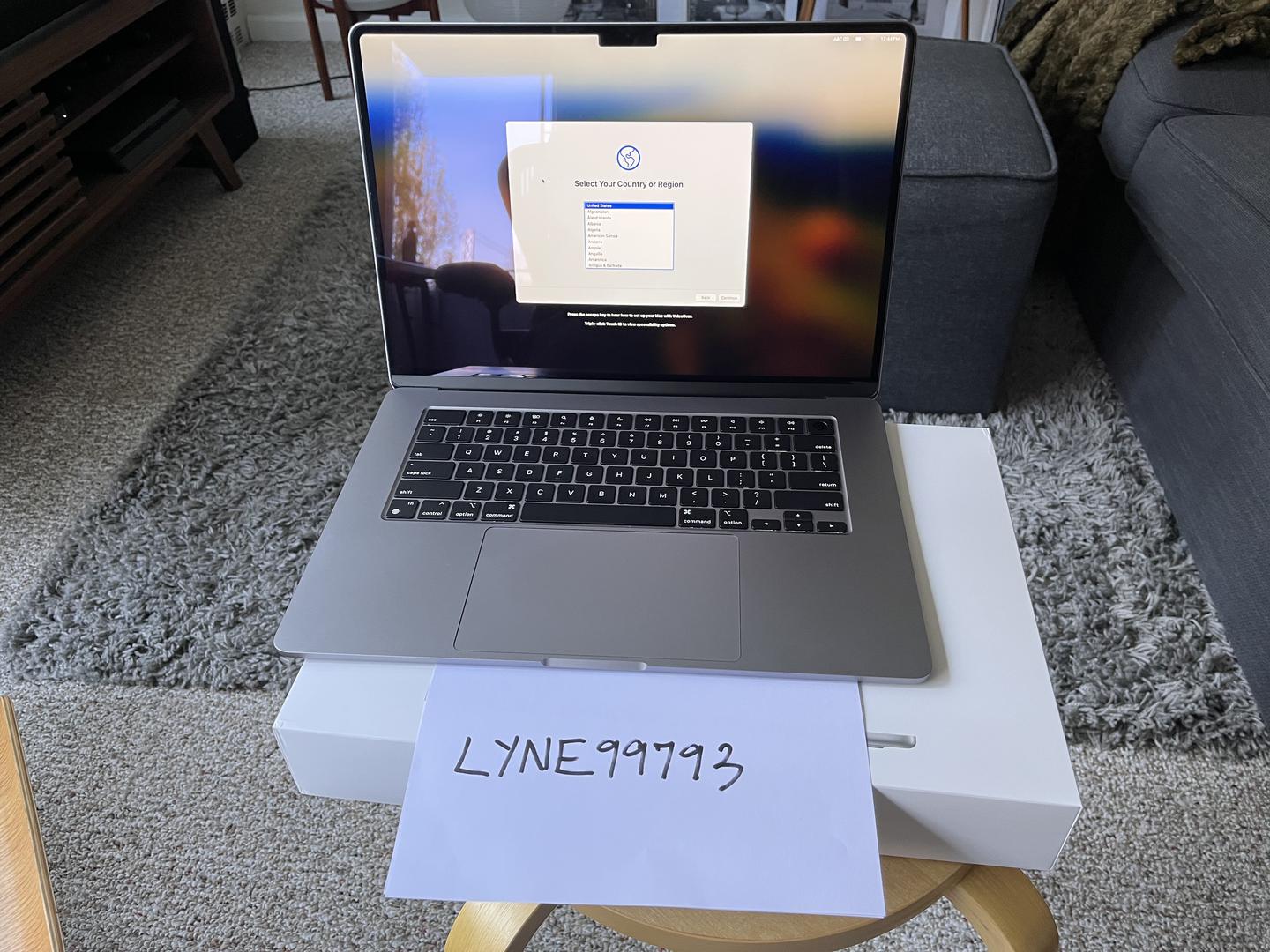 MacBook Air 2023 - 15", color Gray