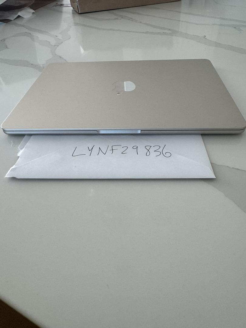 MacBook Air 2022 (M2) - 13 inch - Product Guide, Specs, Prices