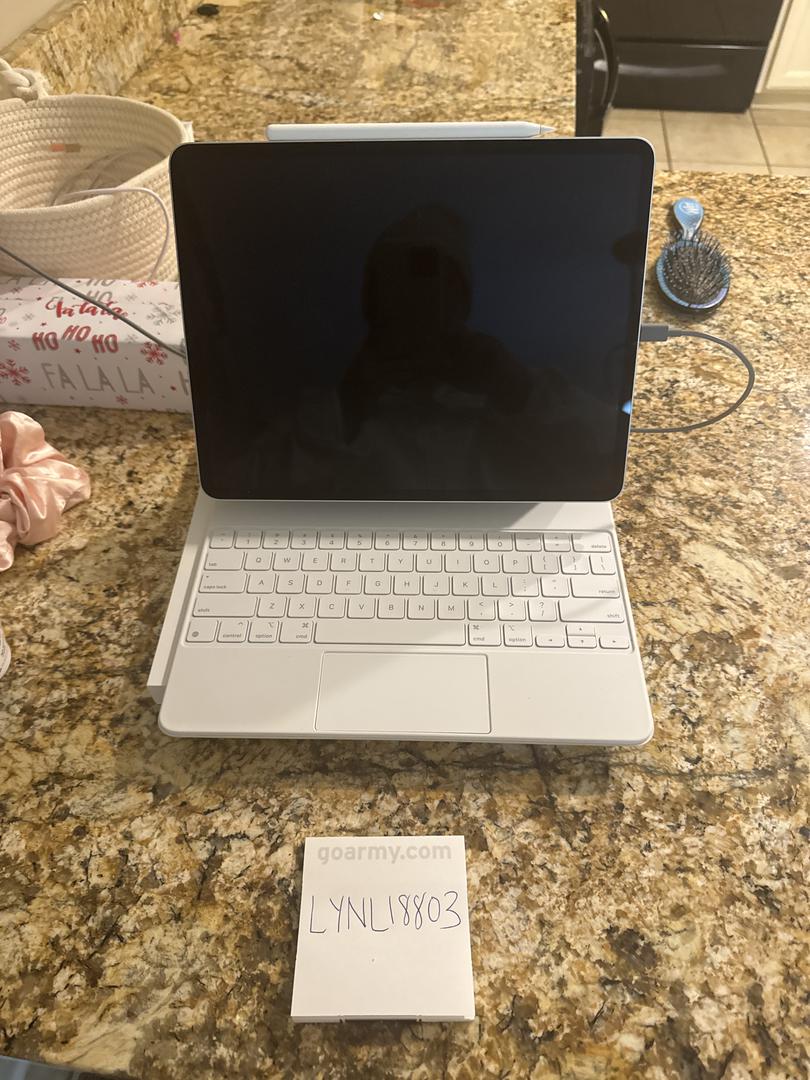 Apple iPad Pro 12.9" 5th Gen 2021, color Silver