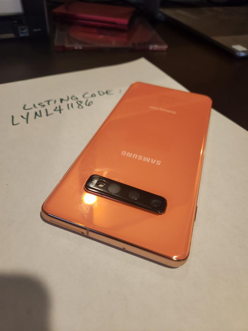 Samsung Galaxy S10 Plus, color Pink