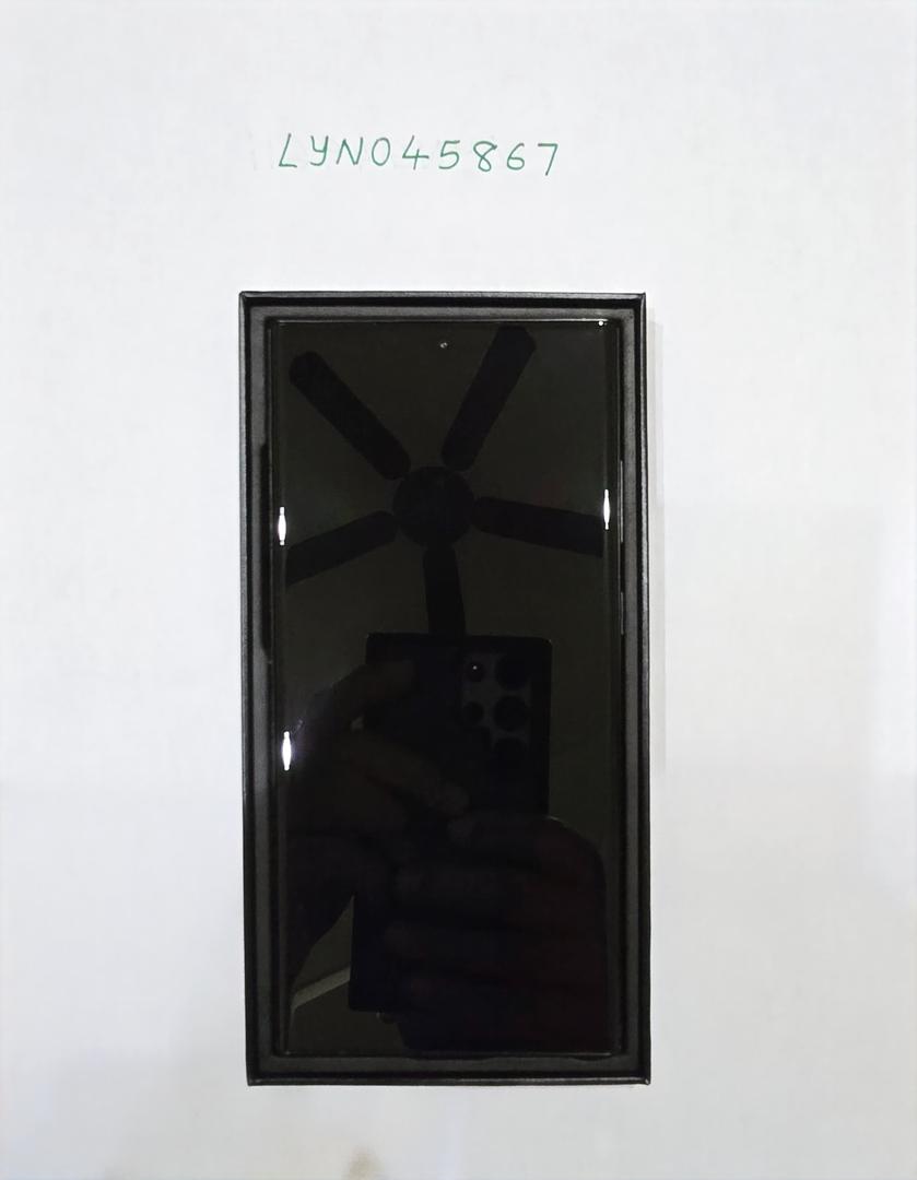 Samsung Galaxy S23 Ultra, color Graphite