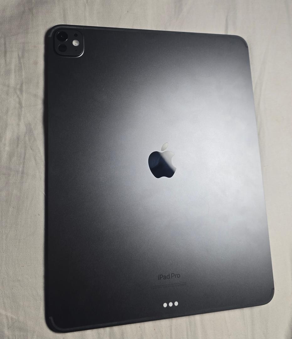 Apple iPad Pro 13" (M4) 2024, color Black