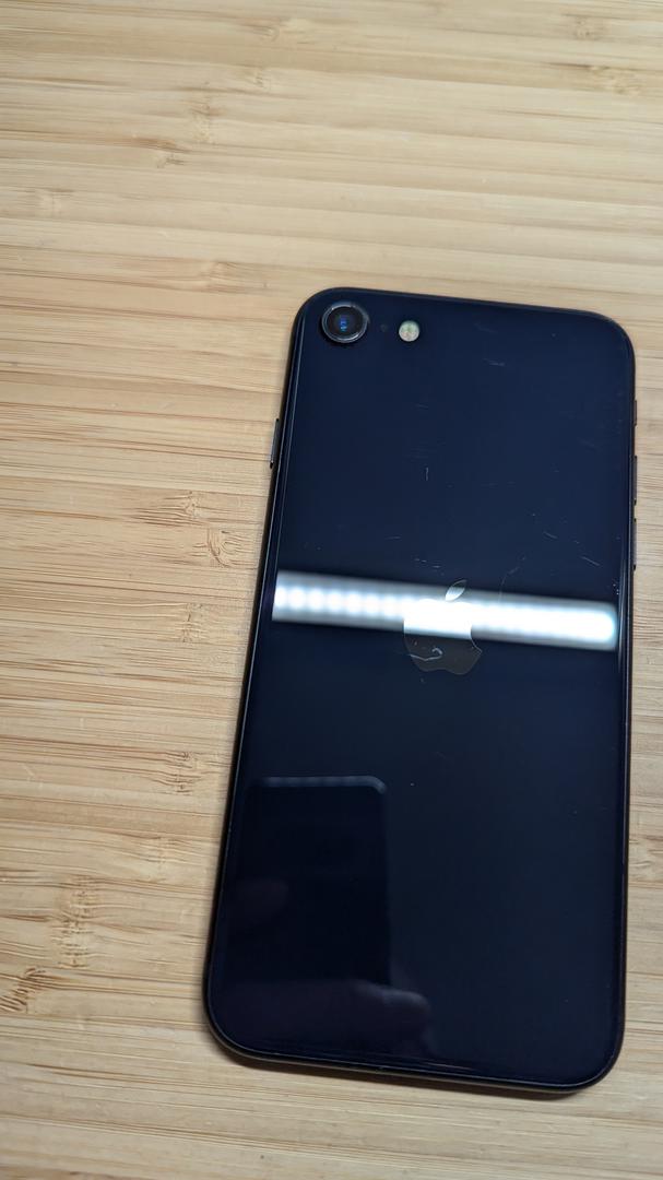 Apple iPhone SE 3rd Gen 2022, color Midnight