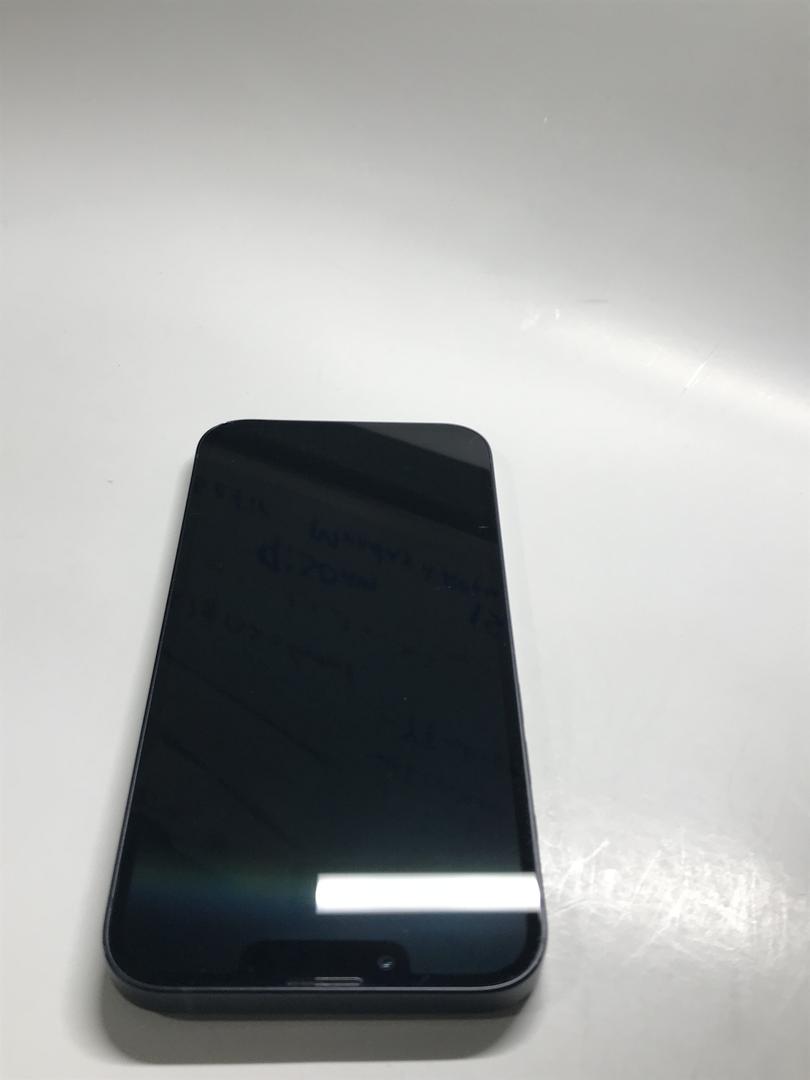 Apple iPhone 13, color Midnight