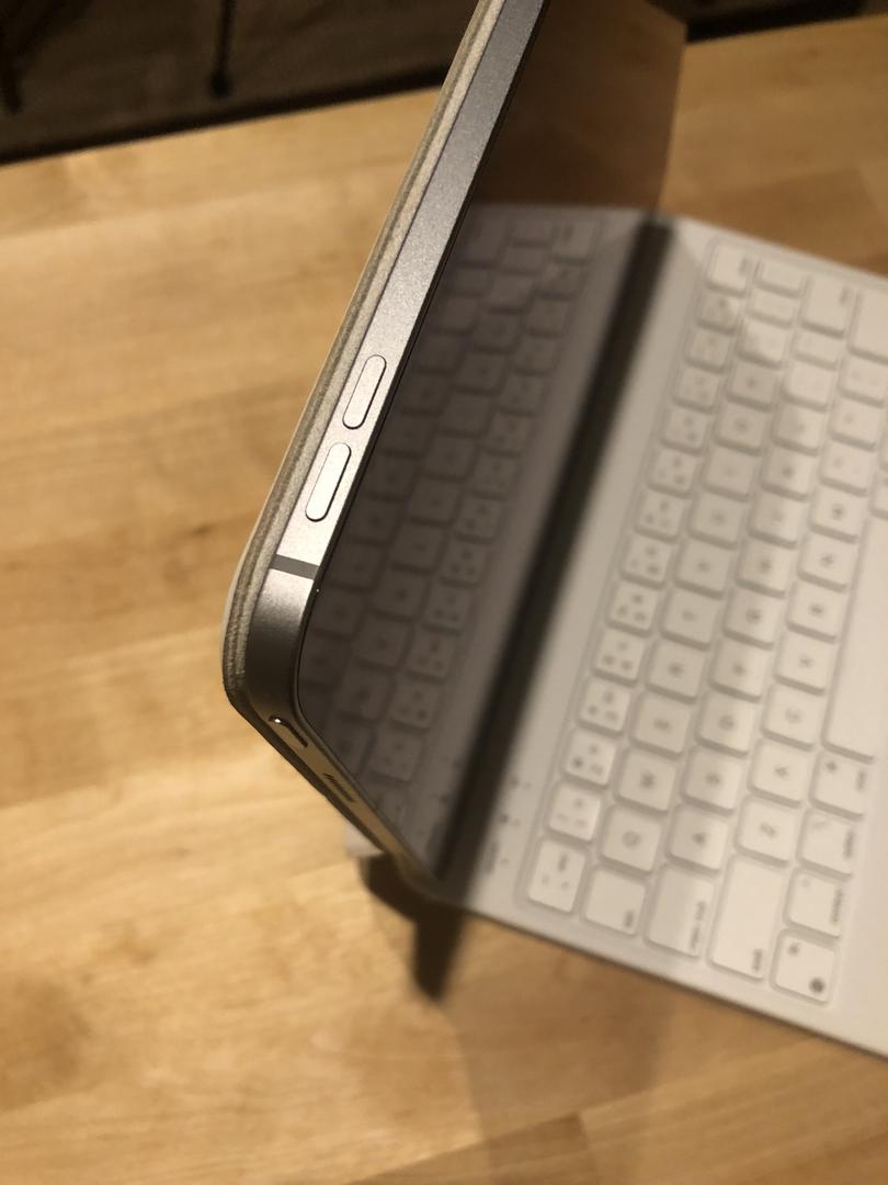 Apple iPad Pro 11" 4th Gen 2022, color Gray